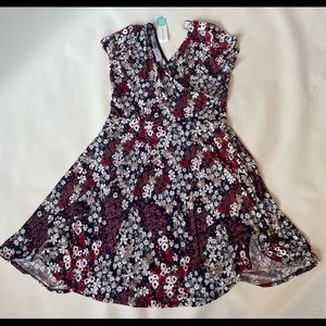 Kaileigh Amandine Knit Wrap Dress Size XL Multicolor Floral V Neck Stretchy NWT